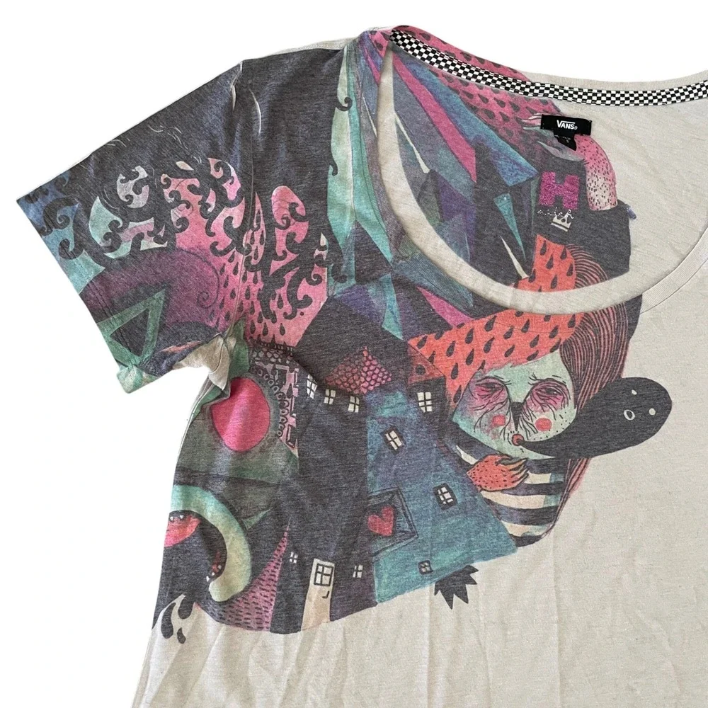 Vans RARE Womens Top Small Heliana‎ Grim Graphic Art T-Shirt Distressed *READ